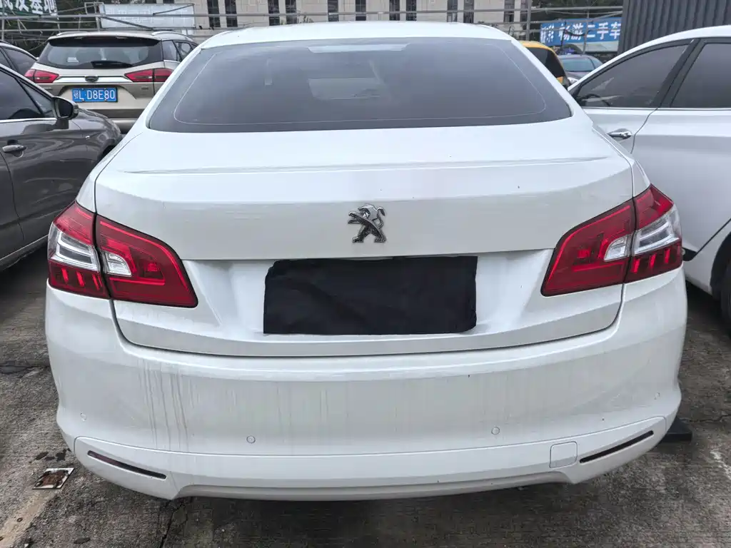 Peugeot 408 — миниатюра 5