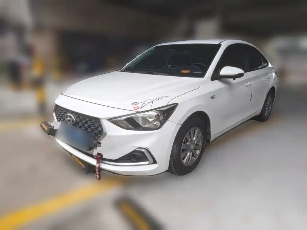 Hyundai Elantra — миниатюра 2