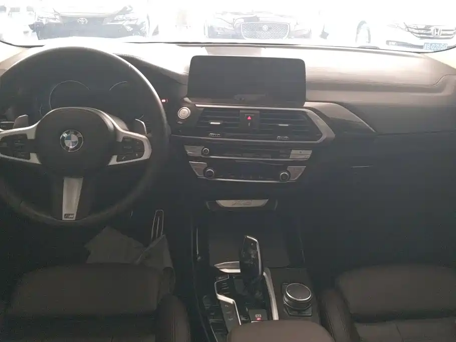 BMW X3 — миниатюра 12