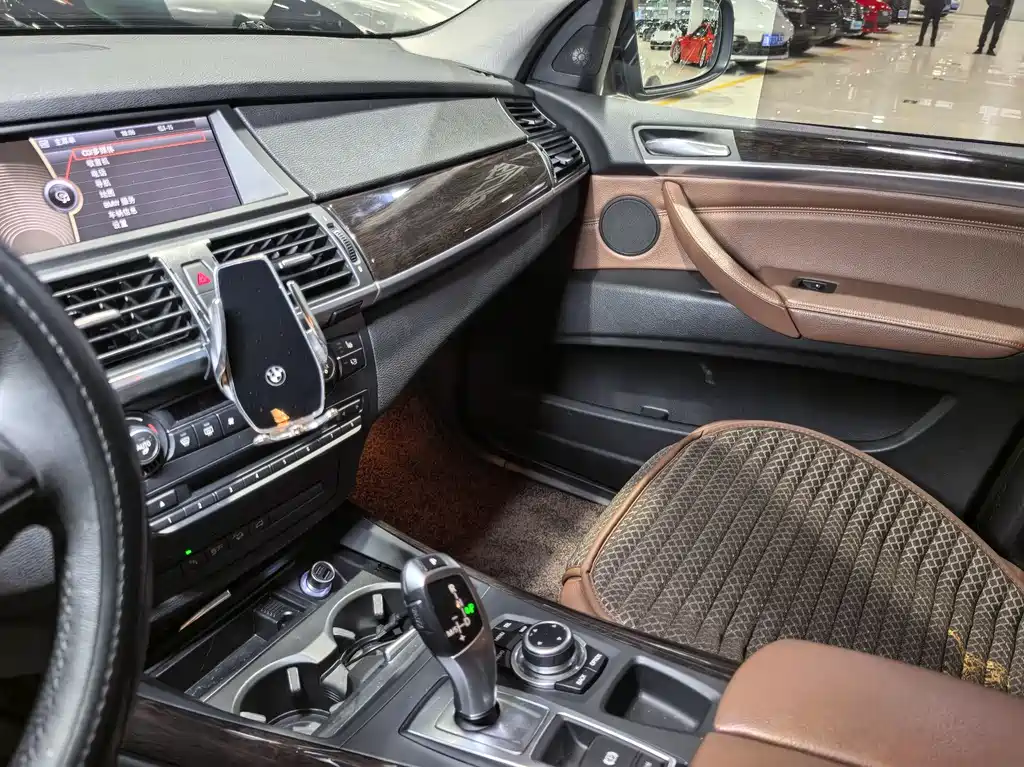 BMW X5 2011 xDrive35i Luxury