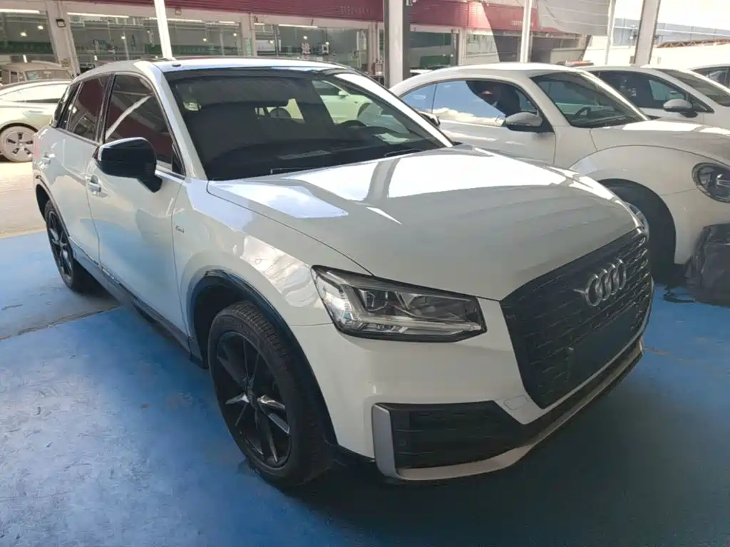 Audi Q2L — миниатюра 4