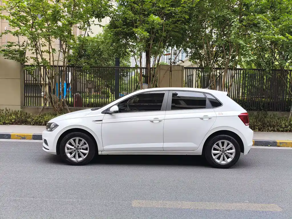 Volkswagen Polo 2023 Plus 1.5L AT