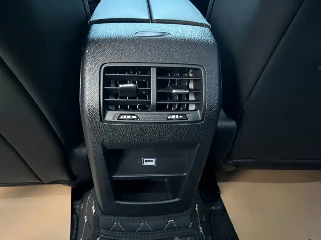 Citroen C5 X — миниатюра 14