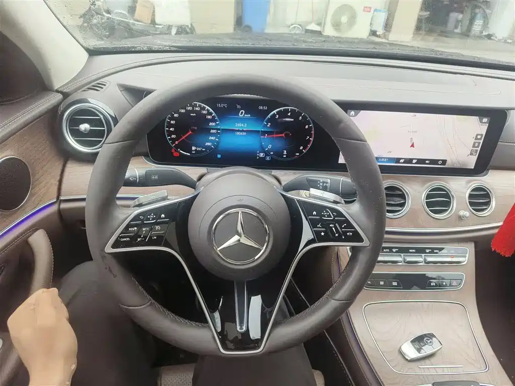 Mercedes-Benz E-Class E 2022 E 300 L Fashion