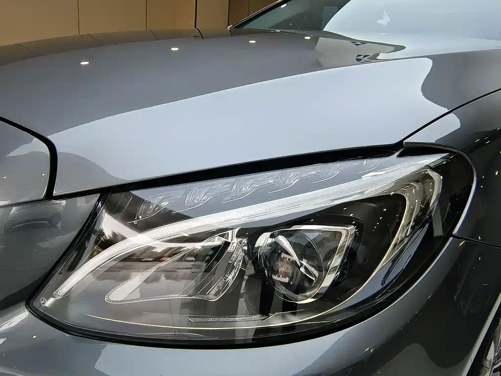 Mercedes-Benz C-Class — миниатюра 26