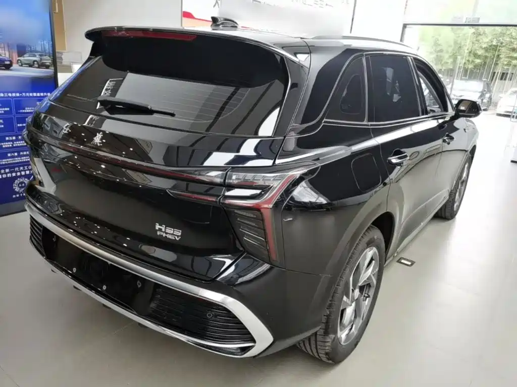 Hongqi Hongqi HS3 PHEV — миниатюра 7