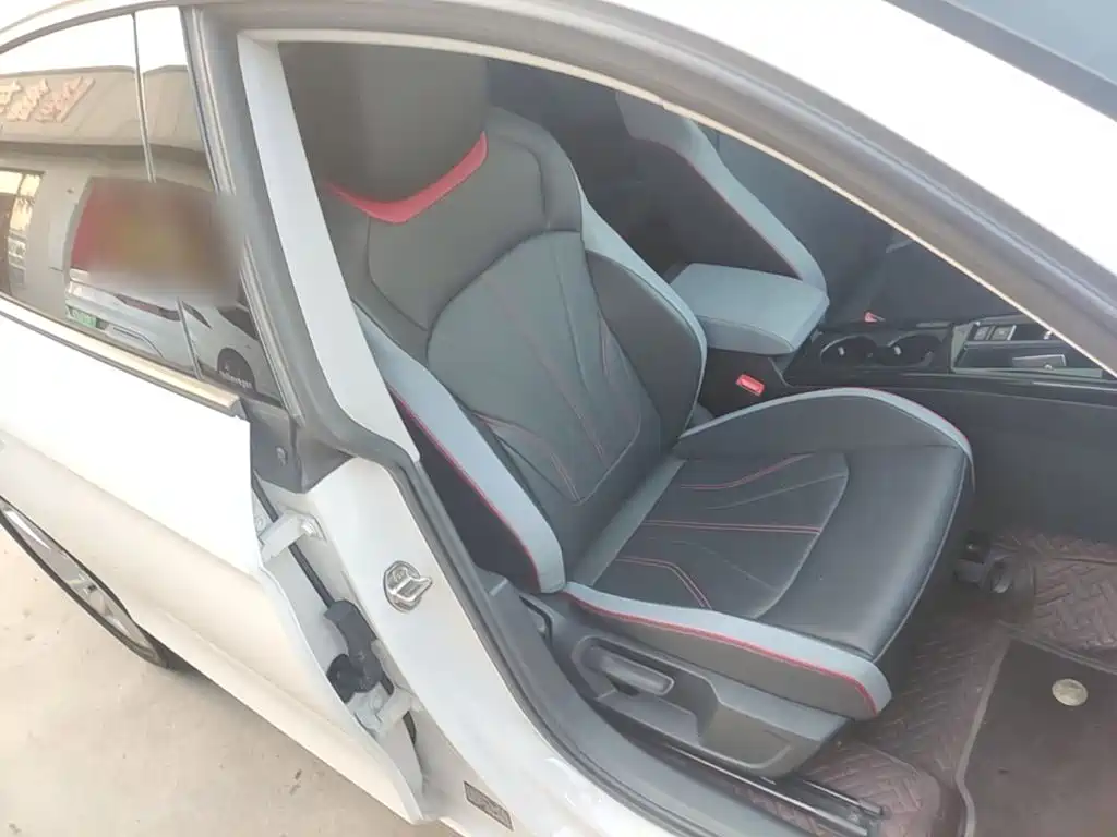 Volkswagen Lamando — миниатюра 25