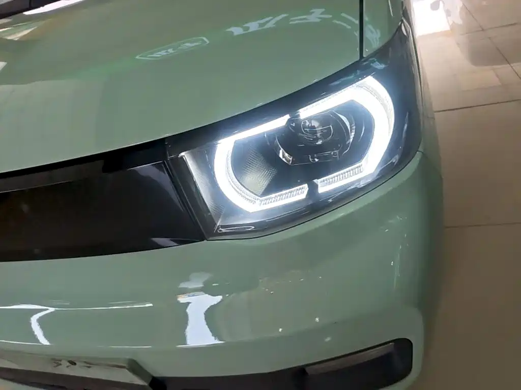 Wuling MINIEV — миниатюра 24