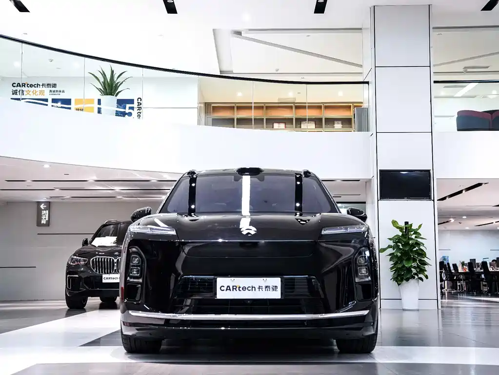 NIO ES8 — миниатюра 2