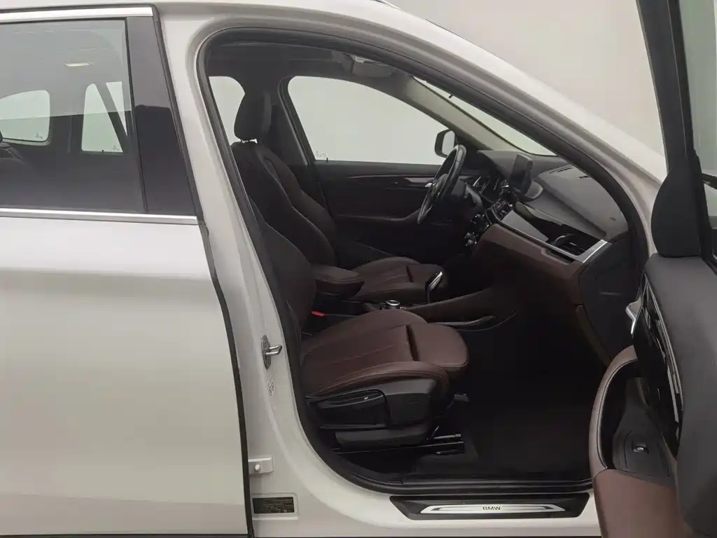BMW X1 — миниатюра 23