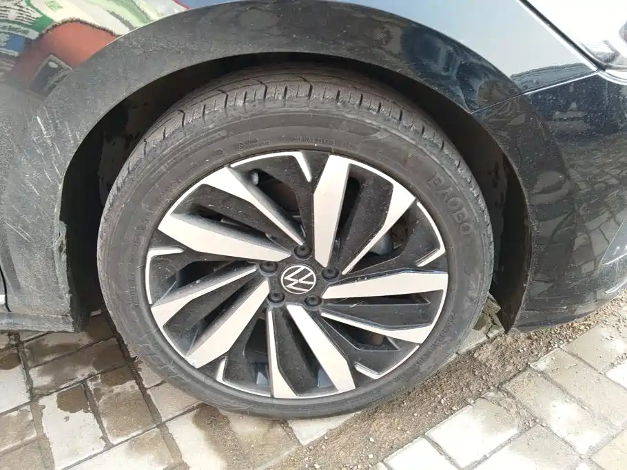 Volkswagen Passat — миниатюра 6
