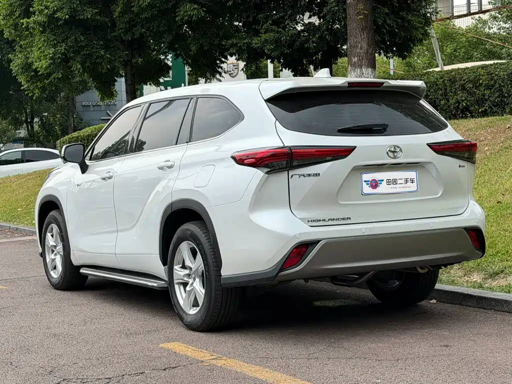 Toyota Highlander — миниатюра 4