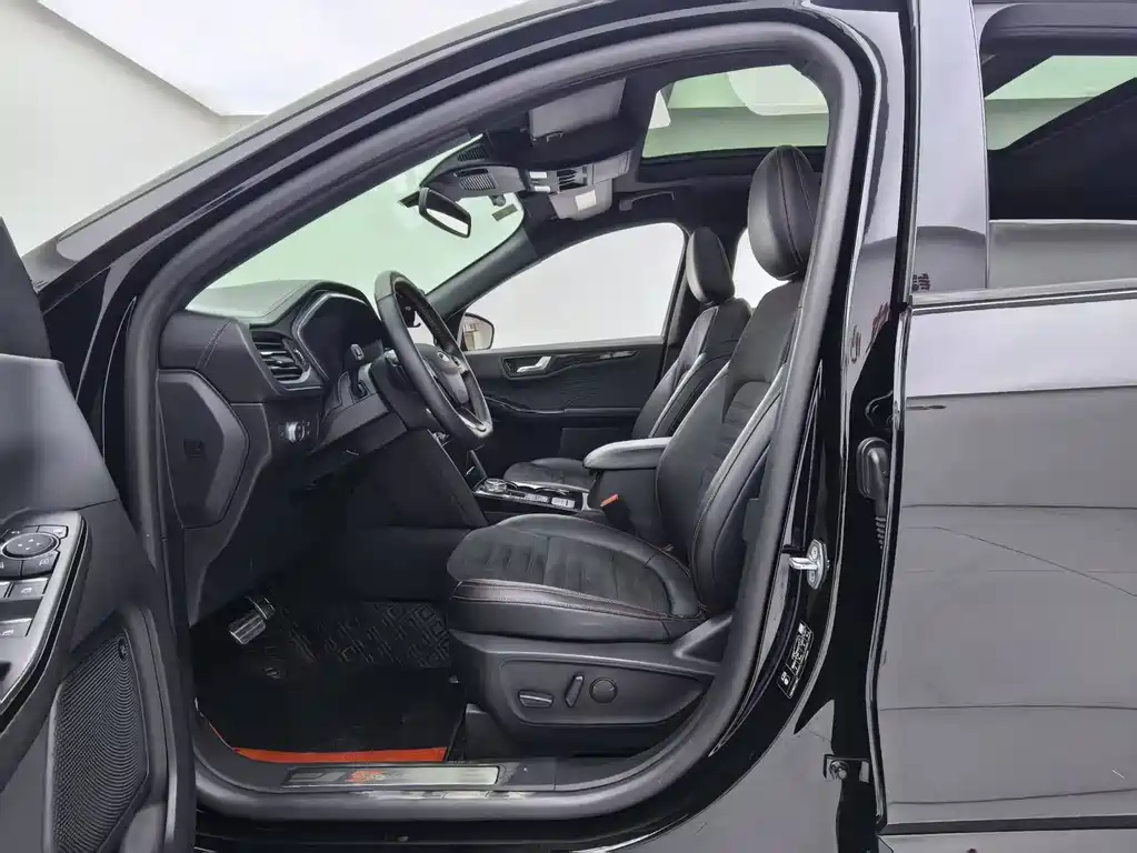 Ford Escape — миниатюра 8
