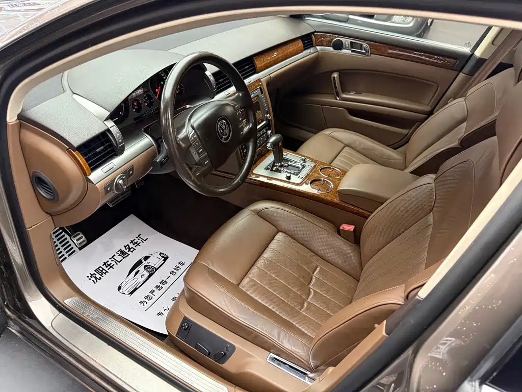 Volkswagen Phaeton — миниатюра 7