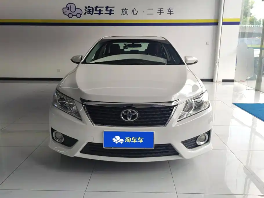 Toyota Camry — миниатюра 2