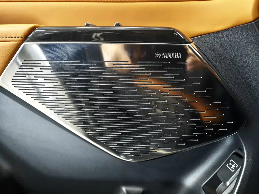 Geely Galaxy L380 2024 140 6 мест Ultra