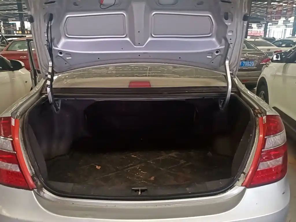 Geely Hijing — миниатюра 19