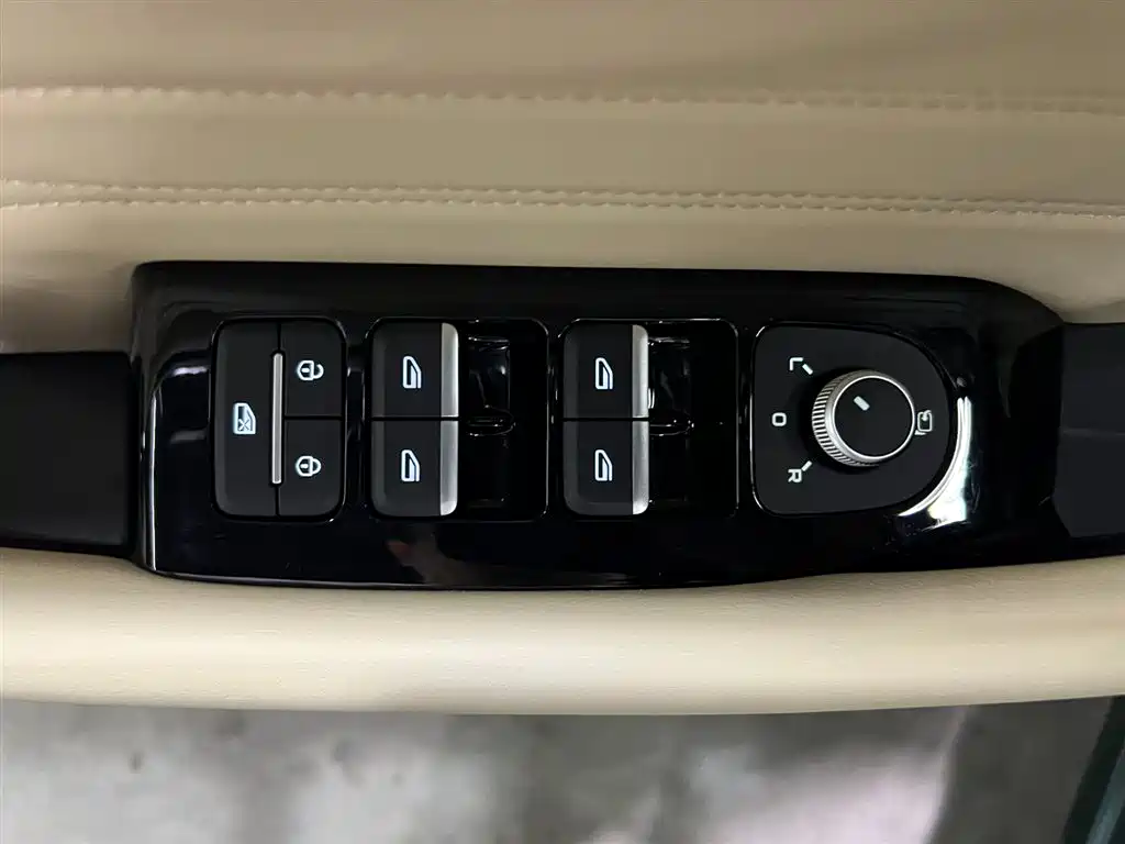 GEELY AUTOMOBILE XINGYUE L