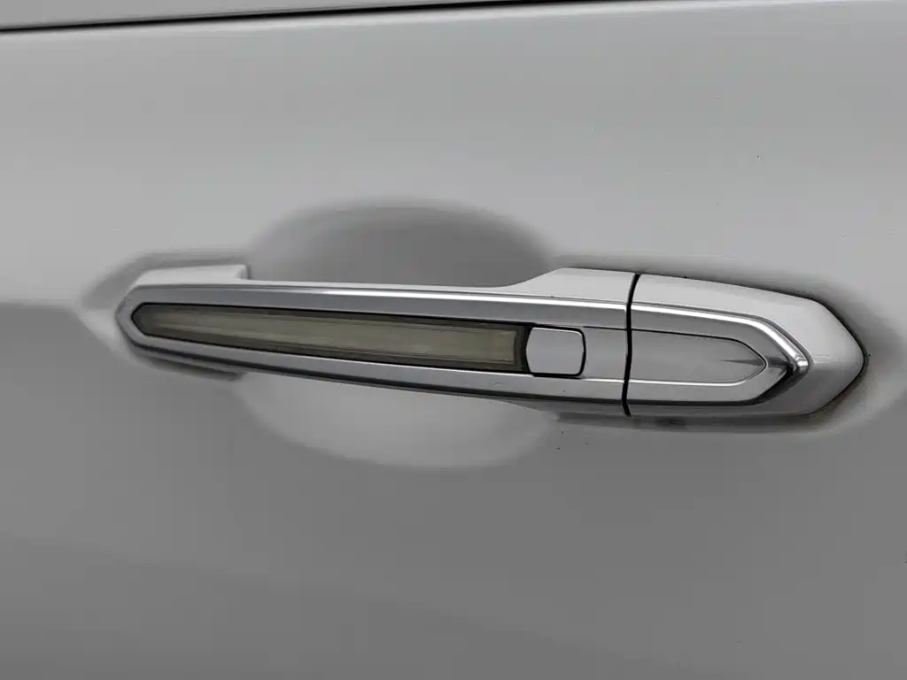 Cadillac XT6 — миниатюра 18
