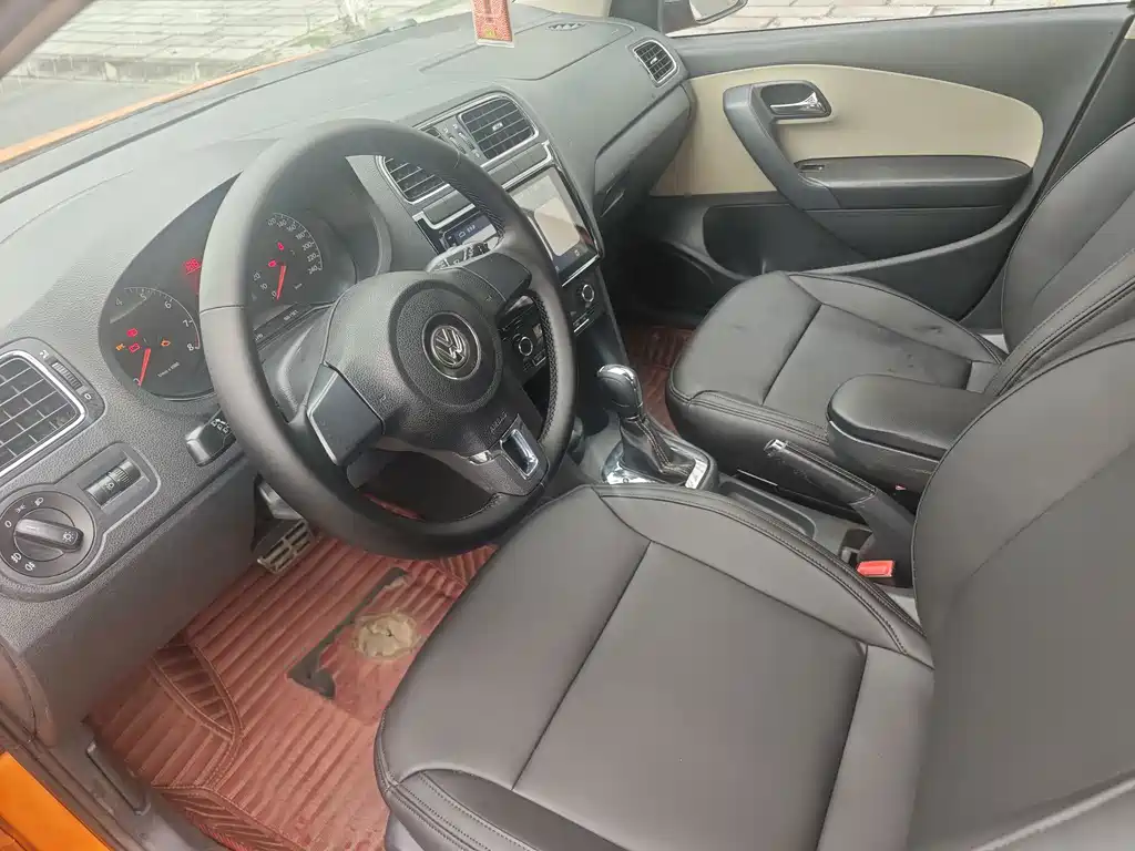 Volkswagen Polo — миниатюра 9