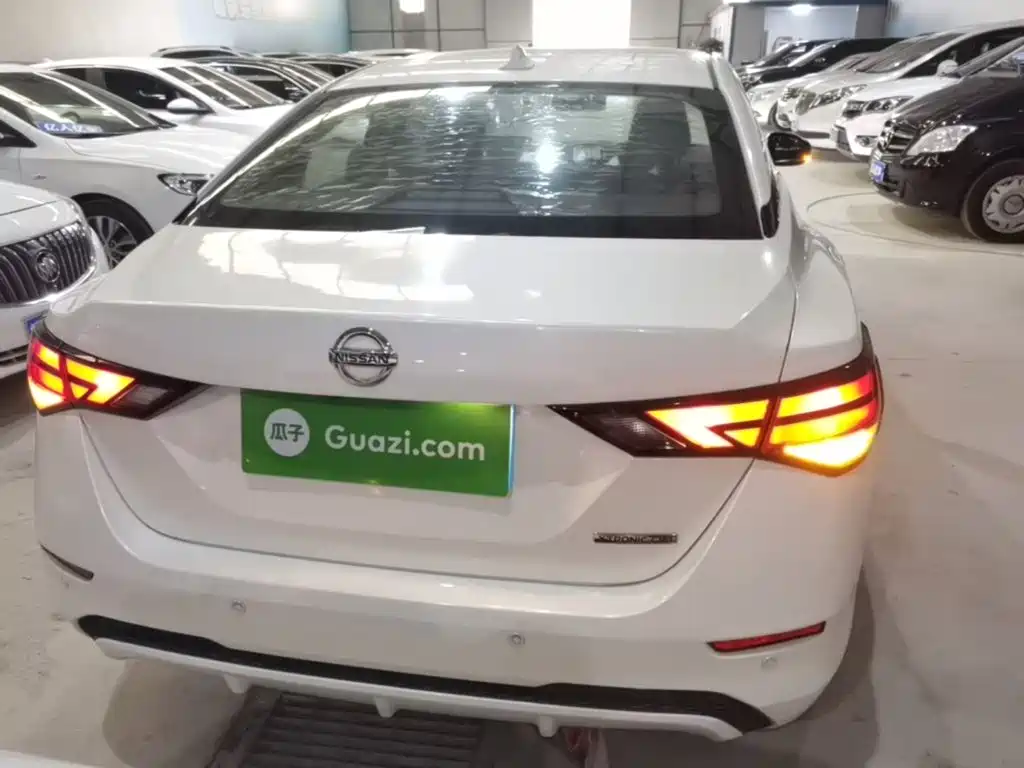 Nissan Sylphy — миниатюра 6