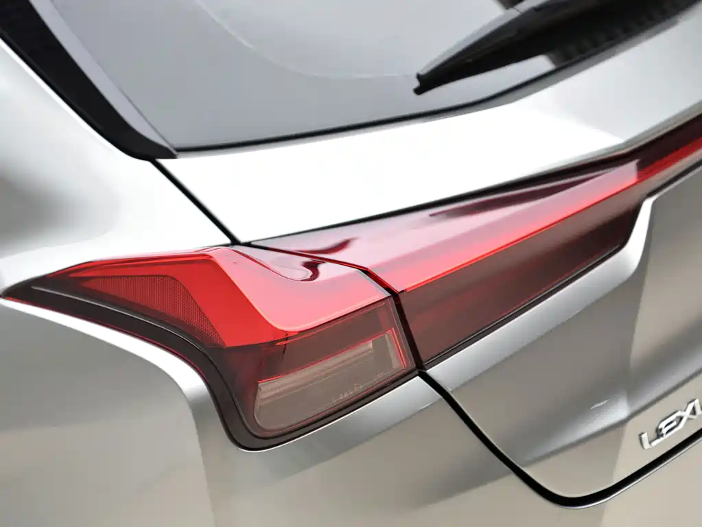 Lexus UX — миниатюра 26