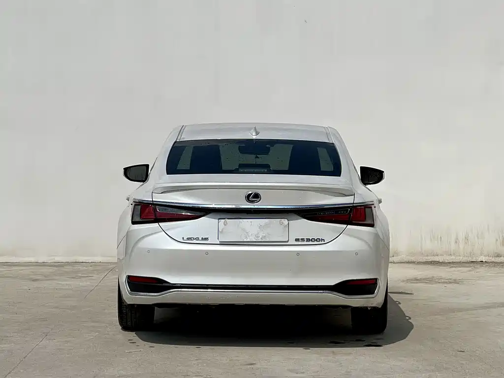 Lexus ES — миниатюра 3