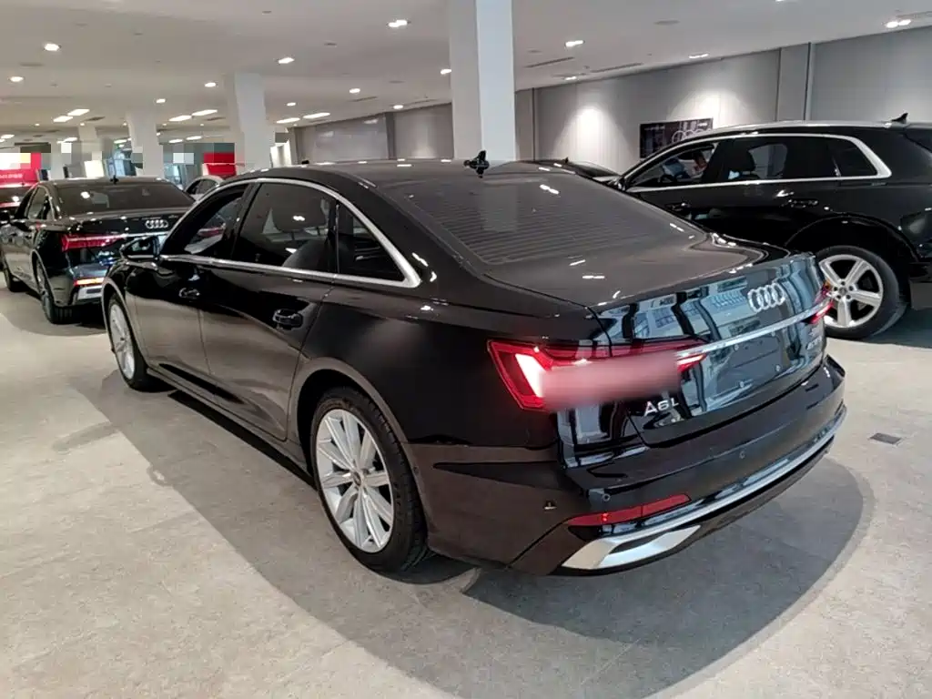 Audi A6L — миниатюра 5