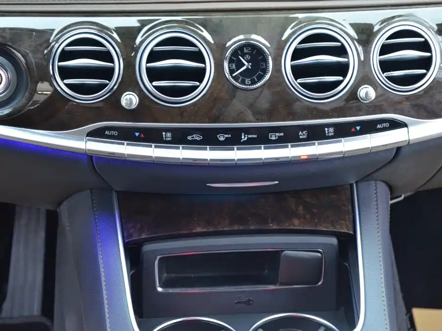 Mercedes-Benz S-Class — миниатюра 8