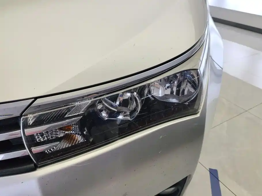 Toyota Corolla — миниатюра 5