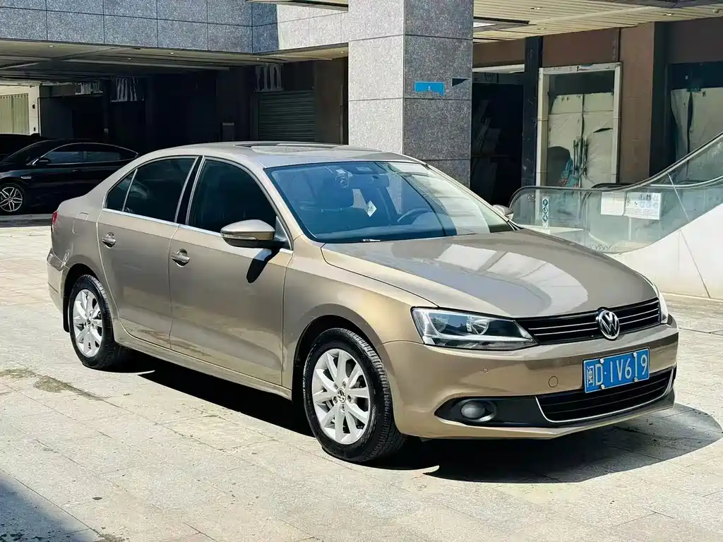 Volkswagen Sagitar — миниатюра 3