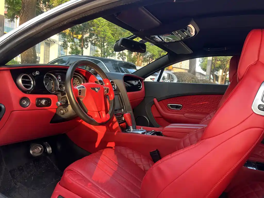 Bentley Continental — миниатюра 11