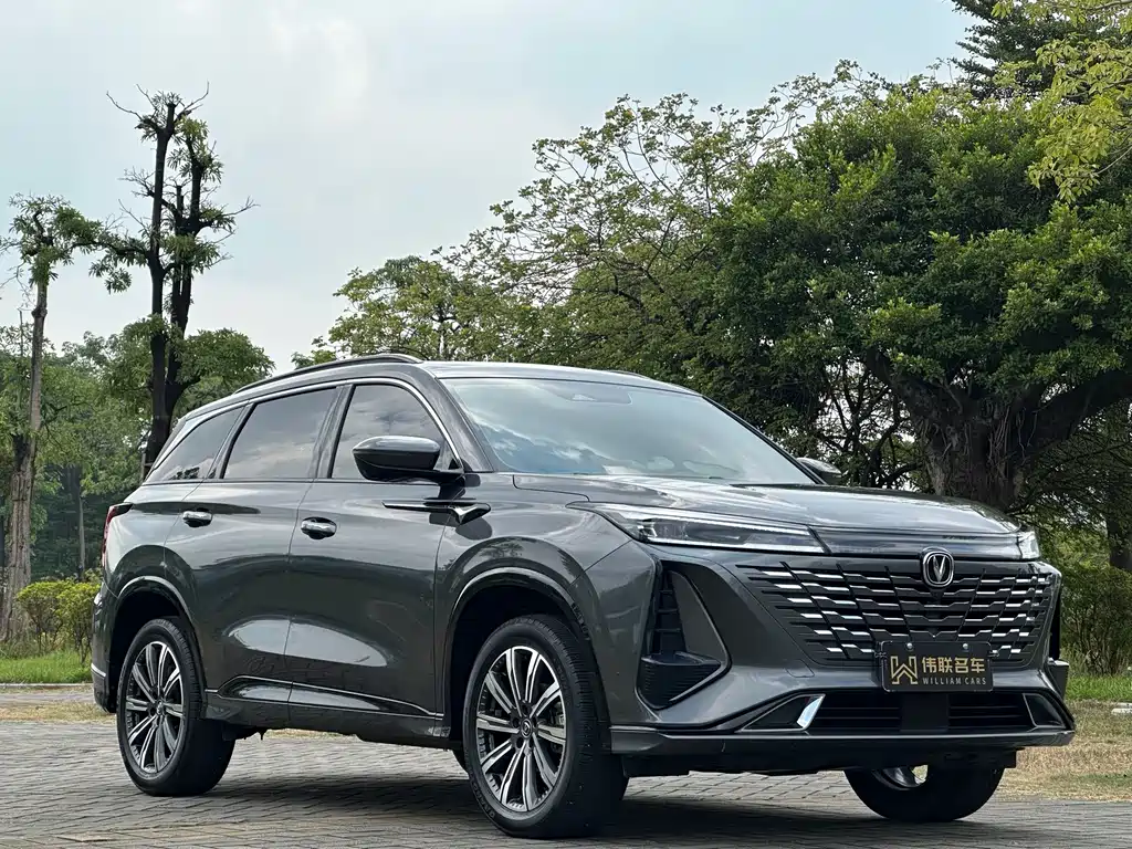 Changan CS75PLUS 2023 — фото 3