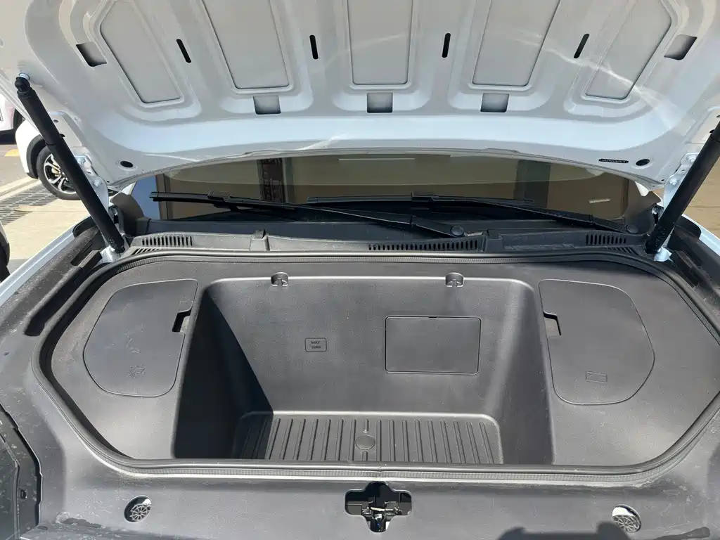 Chery QQ QQ3 EV — миниатюра 6