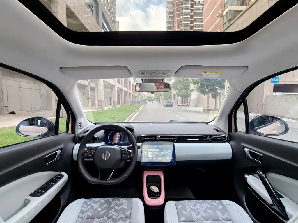 Leapmotor Leapmotor T03 — миниатюра 9