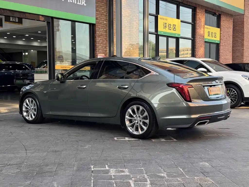 Cadillac CT5 — миниатюра 7