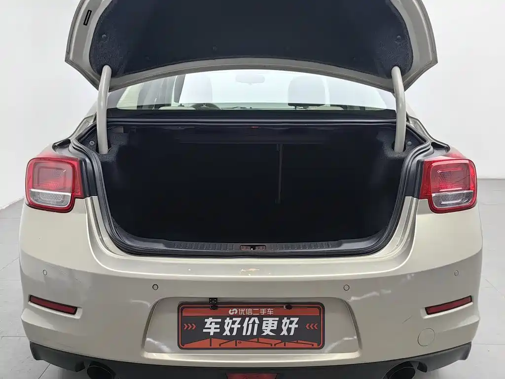 Chevrolet Malibu — миниатюра 16