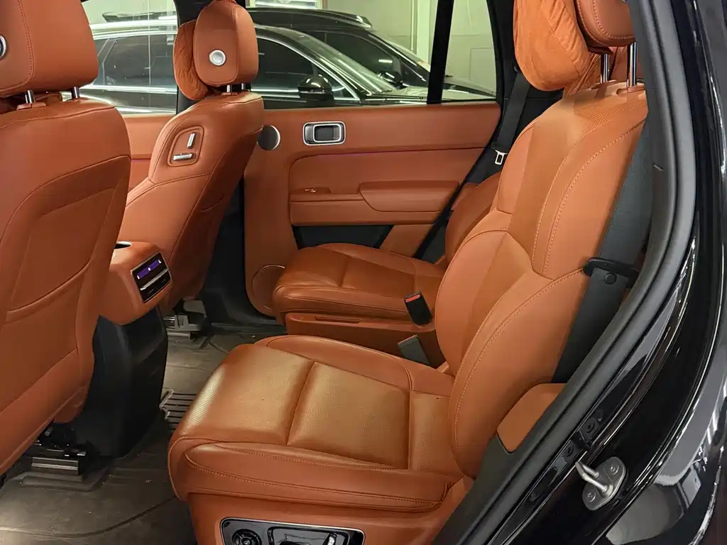 Li Auto Li L8 — миниатюра 7