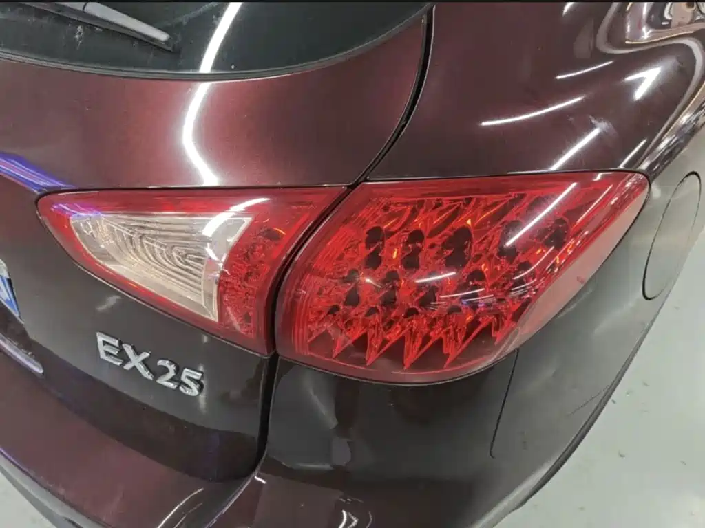 Infiniti QX50 (Import) — миниатюра 7