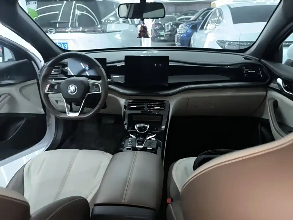 BYD Qin PLUS — миниатюра 10