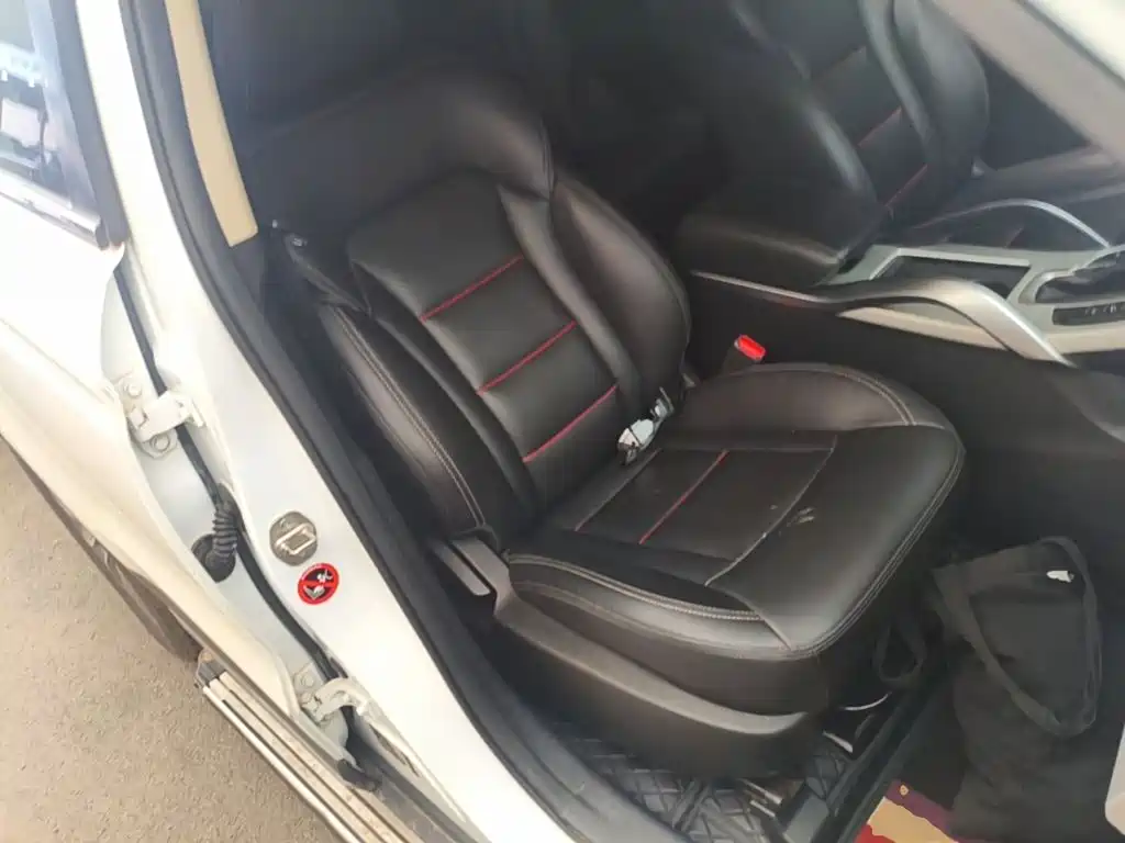 Geely Boyue — миниатюра 25