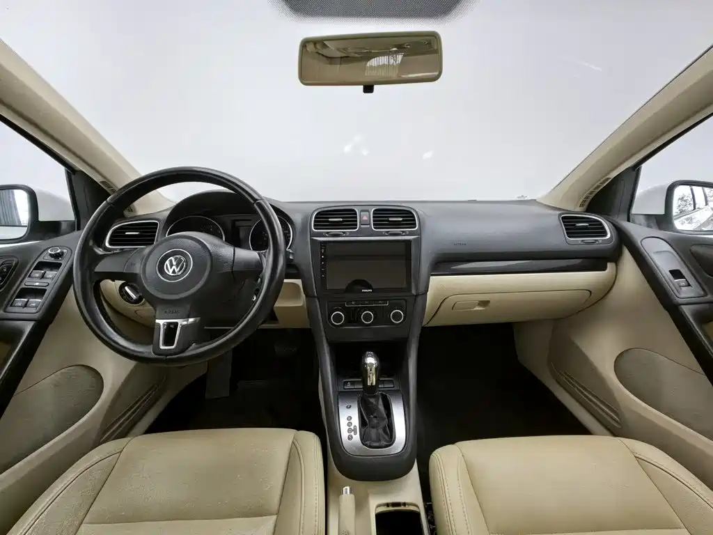 Volkswagen Golf — миниатюра 5
