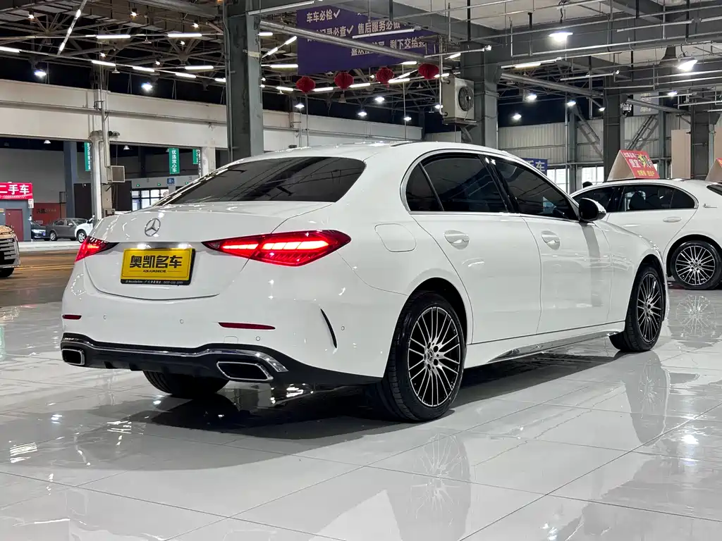 MERCEDES-BENZ C CLASS