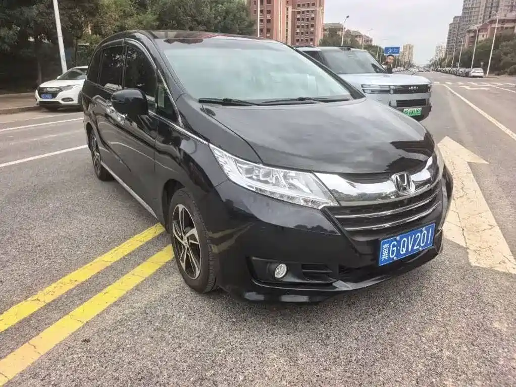 Honda Odyssey — миниатюра 2