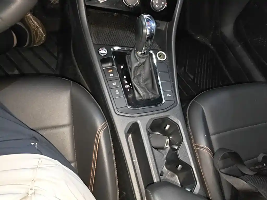Volkswagen Bora — миниатюра 14