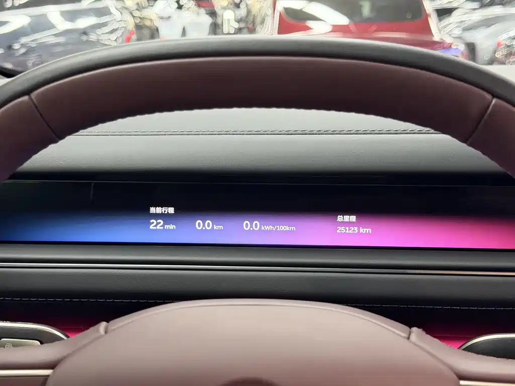 NIO ES8 — миниатюра 17