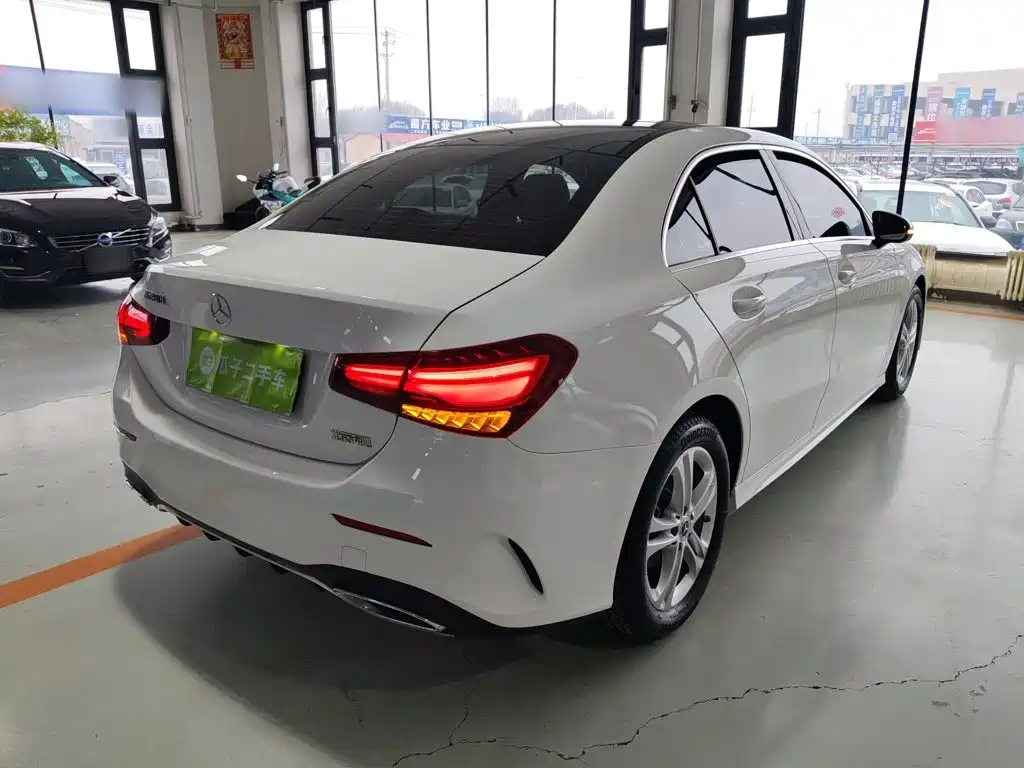 Mercedes-Benz A-Class A 2024 A 180 L