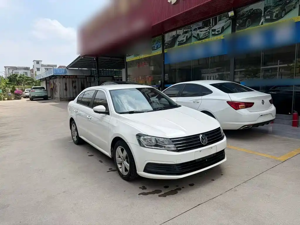 Volkswagen Lavida — миниатюра 4