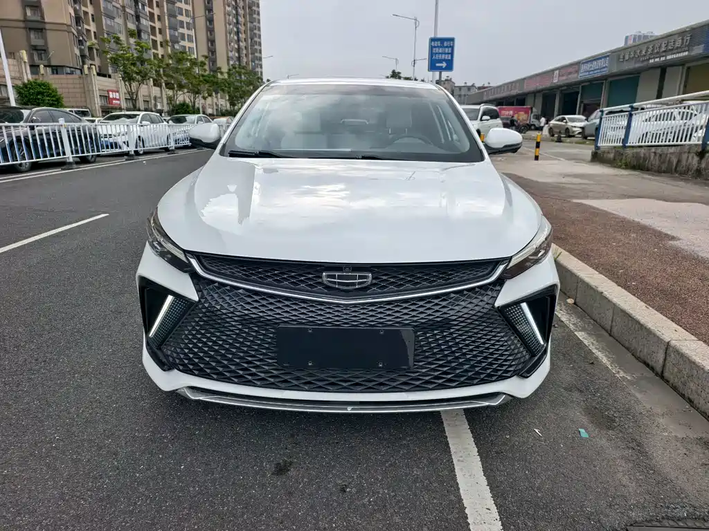 Geely Emgrand L — миниатюра 2