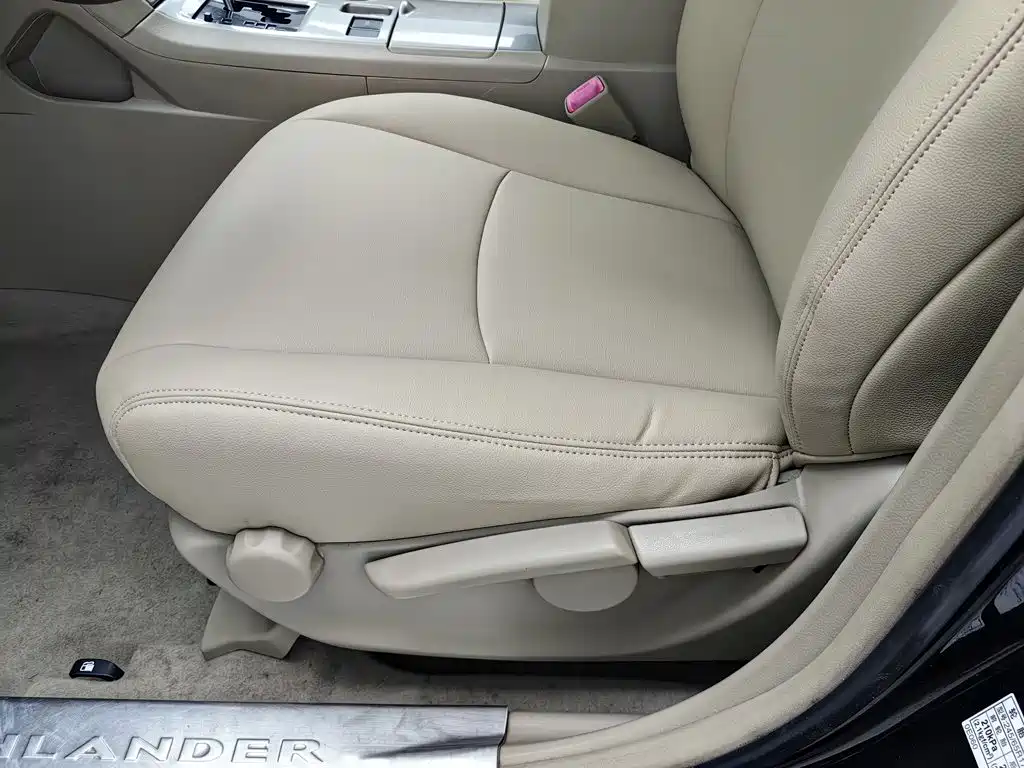 Toyota Highlander — миниатюра 20